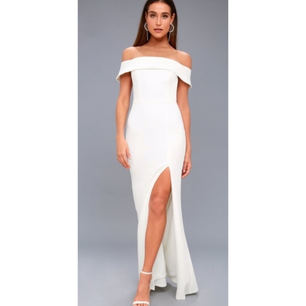 NEW Lulu's Aveline off shoulder slit wedding dress